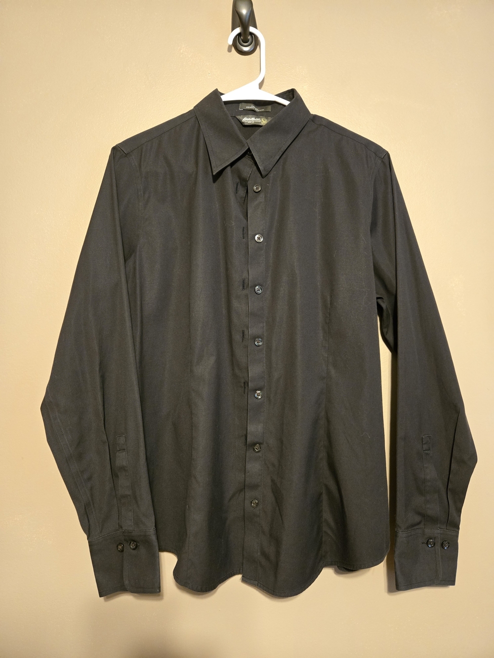 Eddie Bauer Black Stretch Wrinkle-Resistant Button Down Blouse L